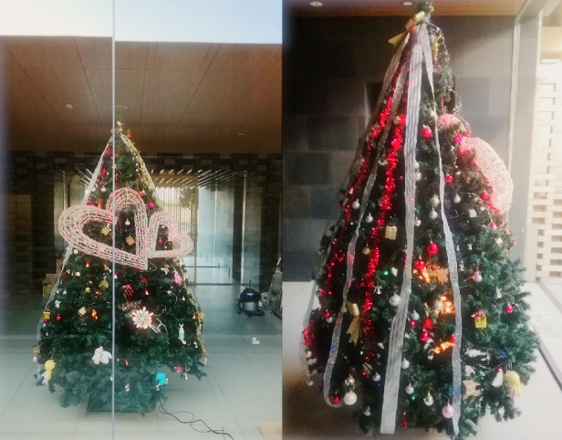 マンションのクリスマスツリー