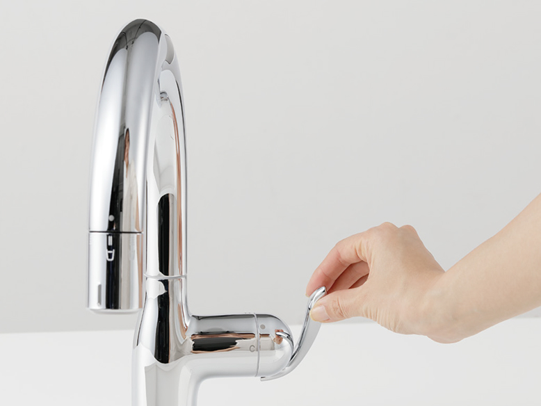 毎日でも負担にならない操作しやすいレバー